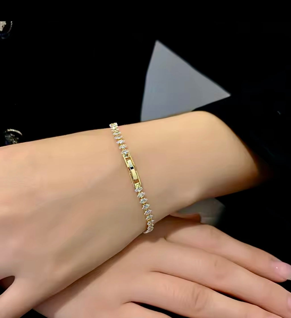 Stone Icey Bracelet